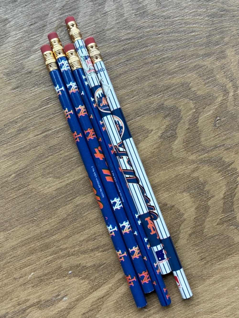 Vintage New York Mets NYM Pencils 5 Total MLB Baseball Retro Unused